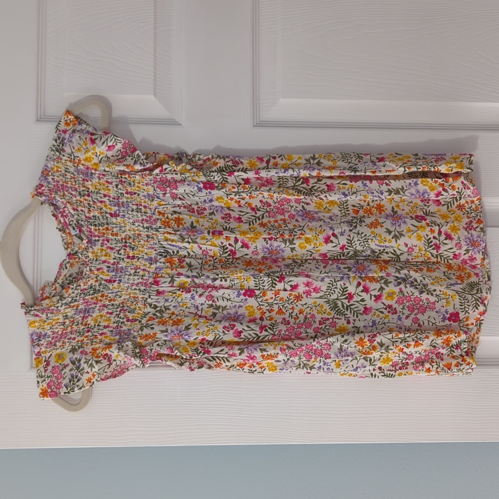 Old Navy sleeveless floral print blouse size xsmall